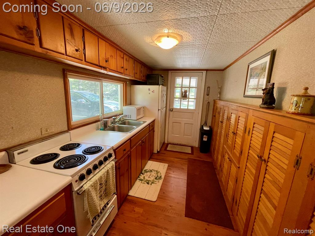 2596 E Fox Road, Lincoln, MI 48742 — Photo 27