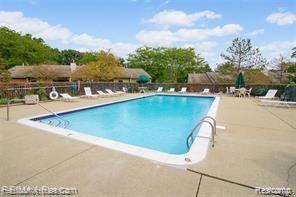 423 WATER TOWER Circle, 100, Brighton, MI 48116 — Photo 33