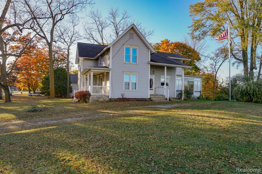 318 W MAPLE Street, Byron, MI 48418 — Photo 4