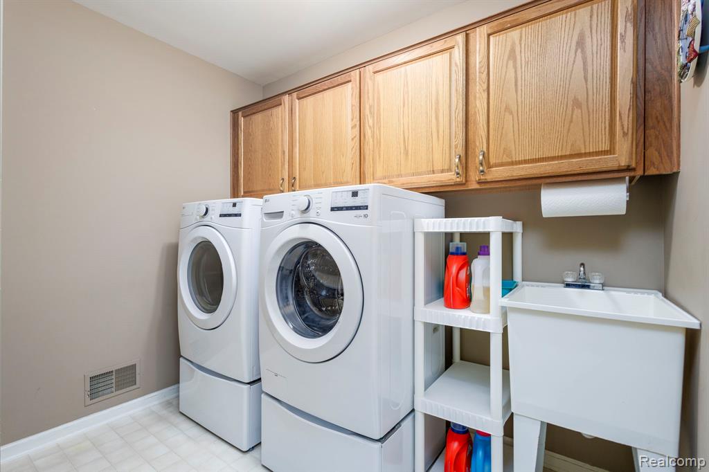 46436 Imperial Lane, Macomb, MI 48044 — Photo 19