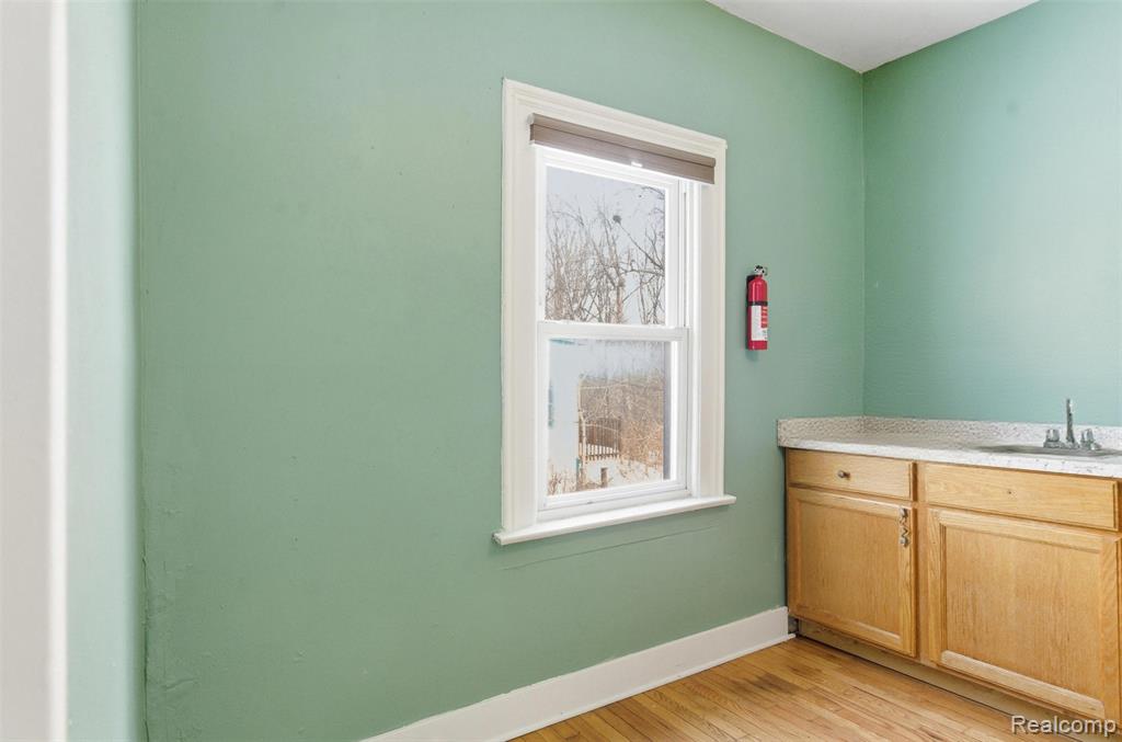 413 S Huron Street S, Ypsilanti, MI 48197 — Photo 8