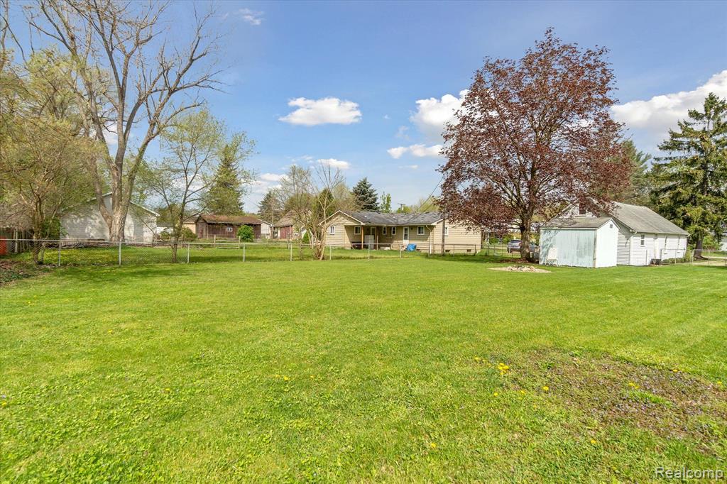 164 BALL Street, Ortonville, MI 48462 — Photo 29