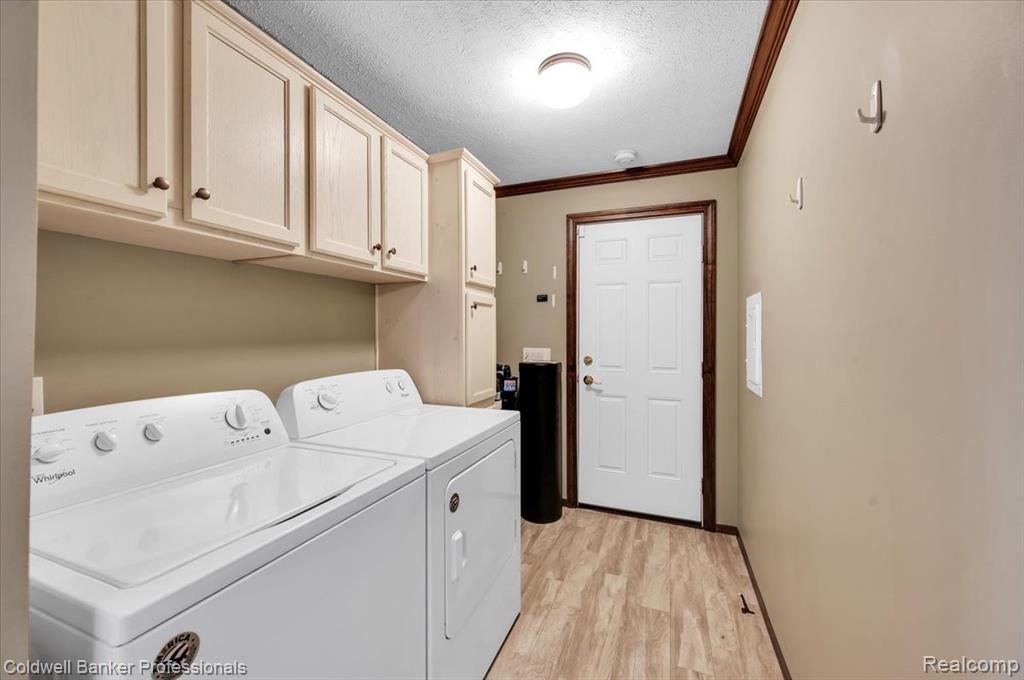 289 Pompano Court, Lapeer, MI 48446 — Photo 18