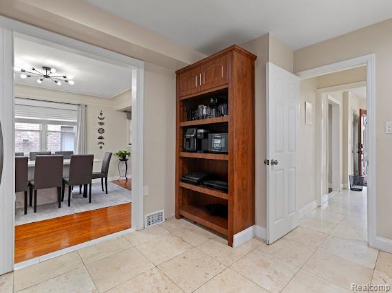 7261 Reuter Street, Dearborn, MI 48126 — Photo 11
