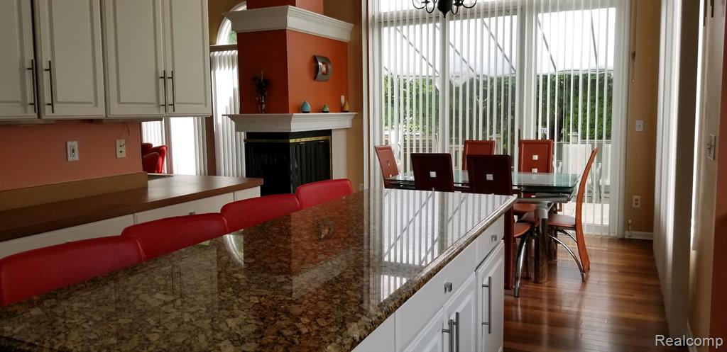 48280 ELMWOOD Drive, Shelby Twp, MI 48315 — Photo 26