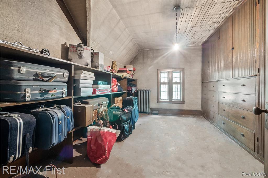 3065 Iroquois Street, Detroit, MI, 48214