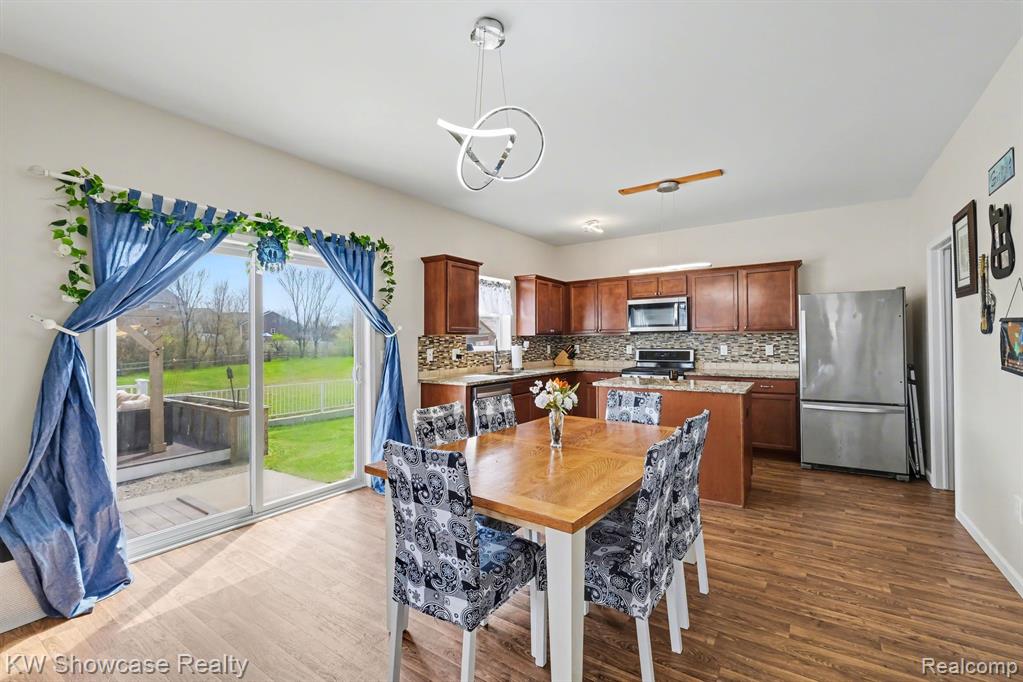 4339 Pebble Creek Boulevard, Grand Blanc, MI 48439 — Photo 8