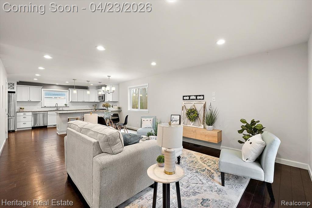 7640 Granite, Washington, MI — Photo 3
