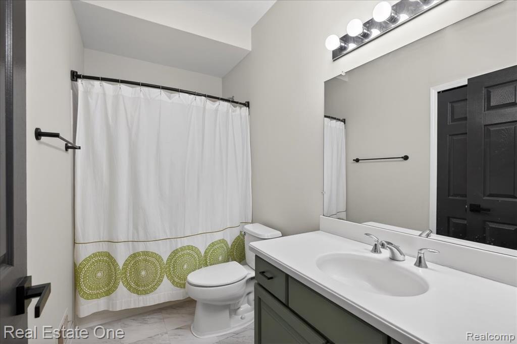 963 STONY LAKE, Oxford, MI 48371 — Photo 15