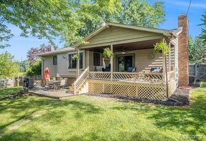 9205 POTTER Road, Flushing, MI 48433 — Photo 16