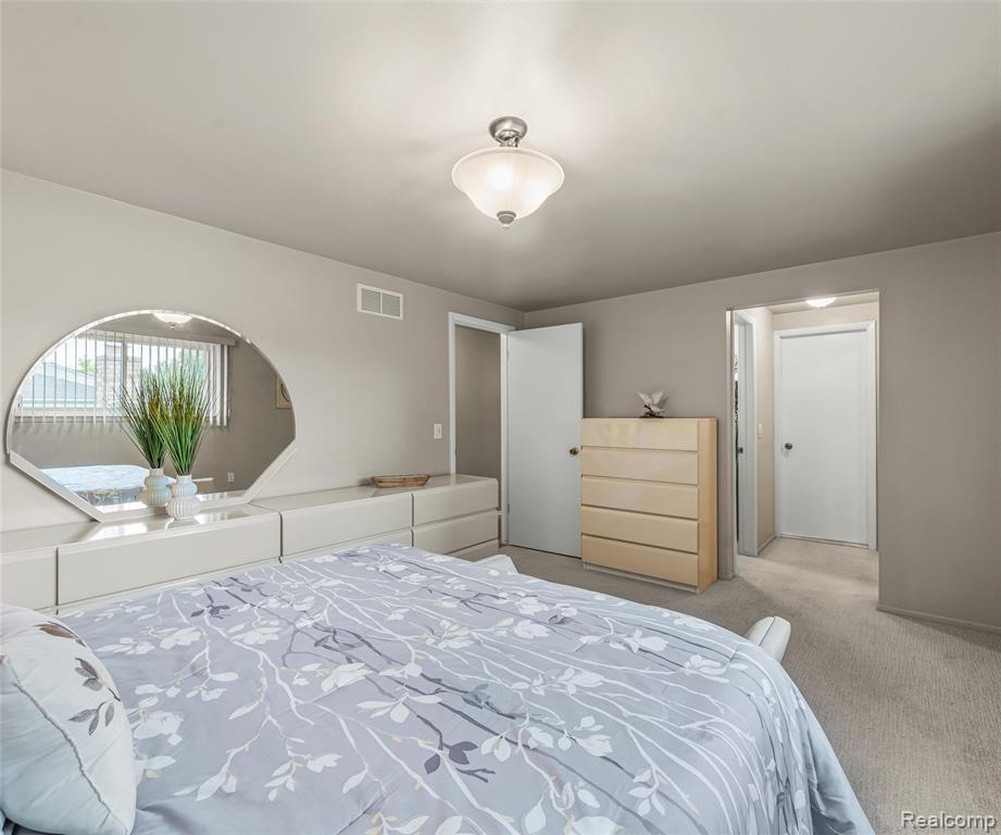 42736 BOULDEN Court, Canton, MI 48187 — Photo 60