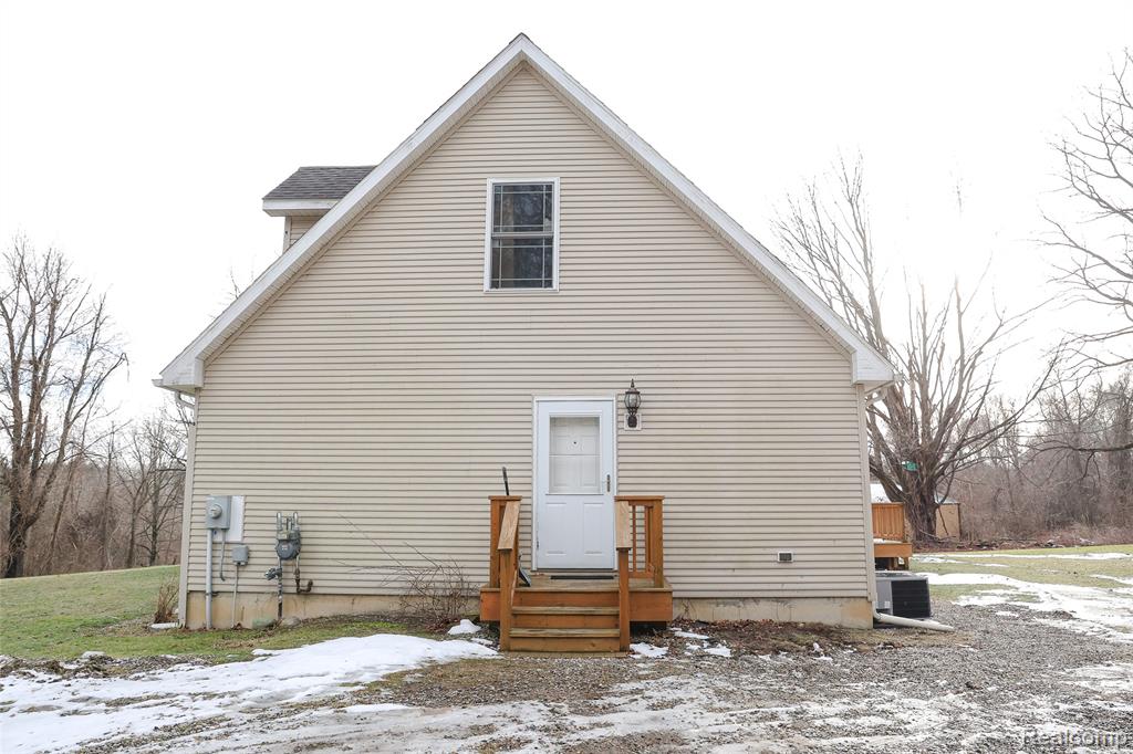 2755 Curtis Road, Leonard, MI 48367 — Photo 5