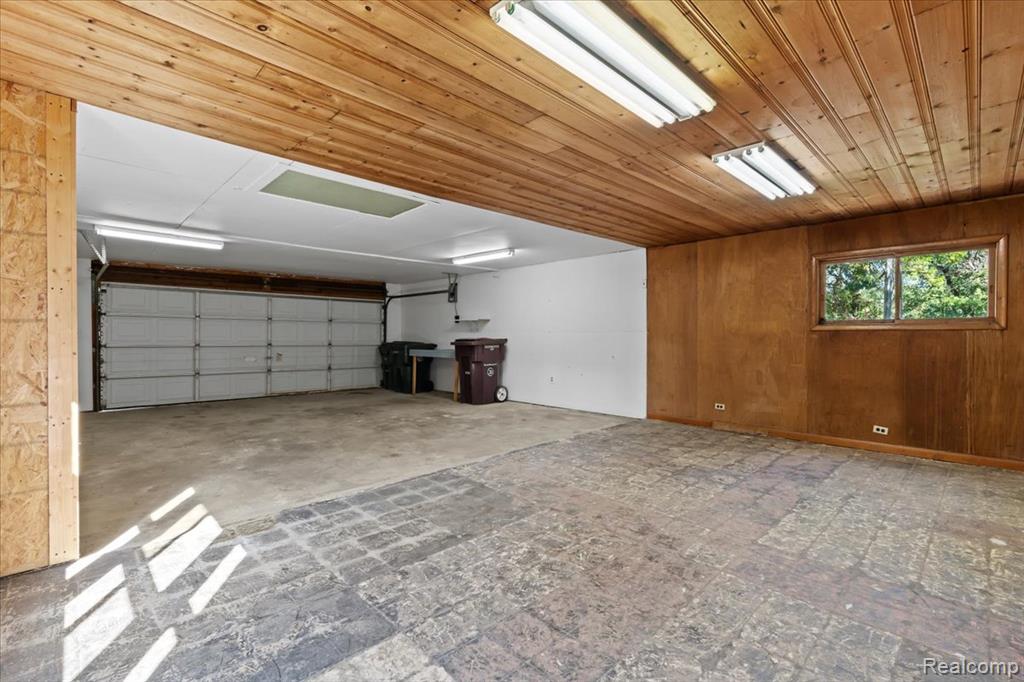 593 Heights Road, Lake Orion, MI 48362 — Photo 38