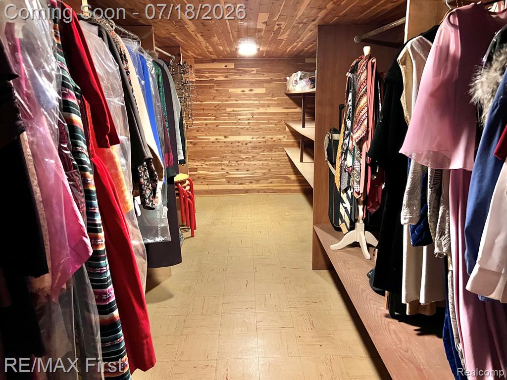 774 W Oakridge Street, Ferndale, MI 48220 — Photo 27