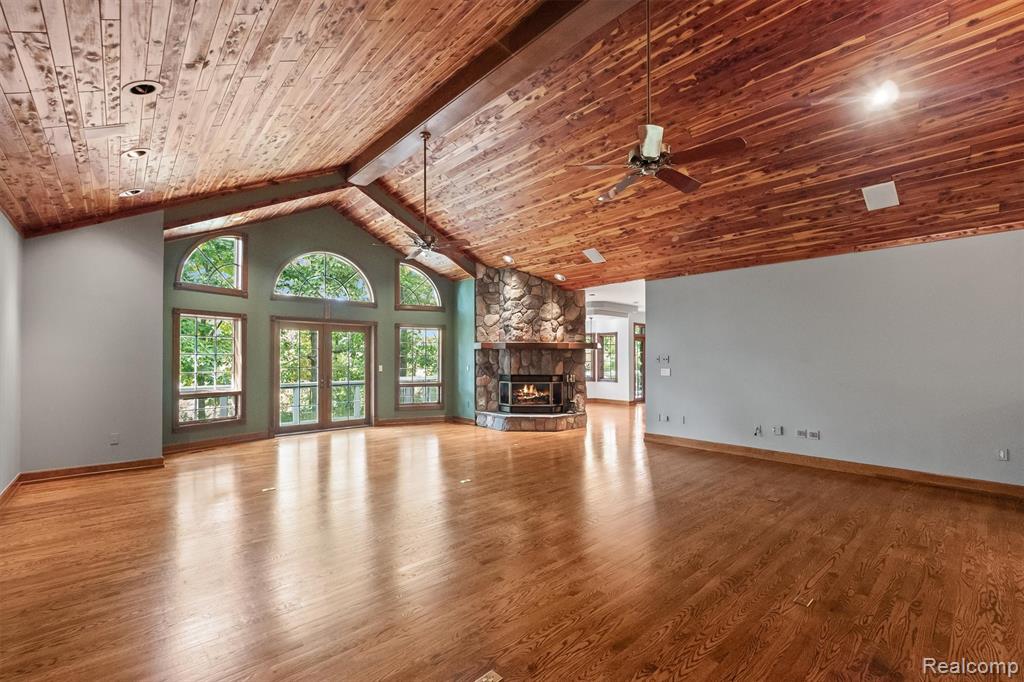 9736 Cross Creek Drive, South Lyon, MI 48178 — Photo 5