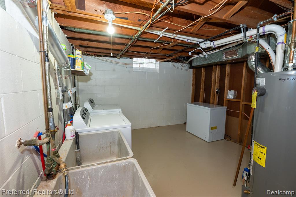 7252 LUANA Avenue, Allen Park, MI 48101 — Photo 21