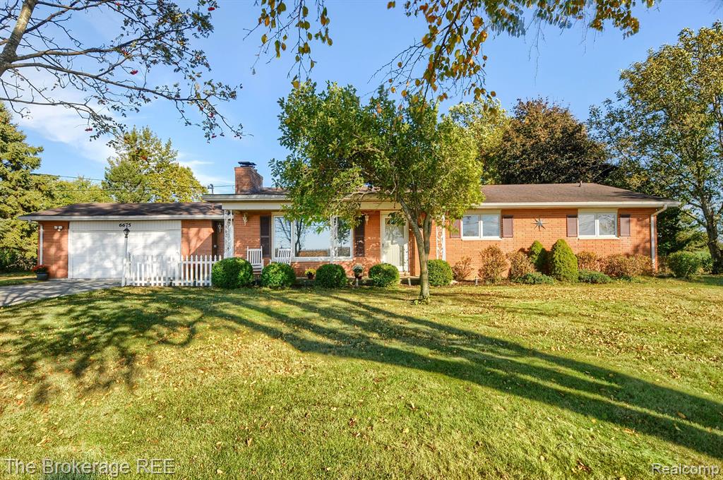 6675 MOWER Road, Saginaw, MI 48601 — Photo 2