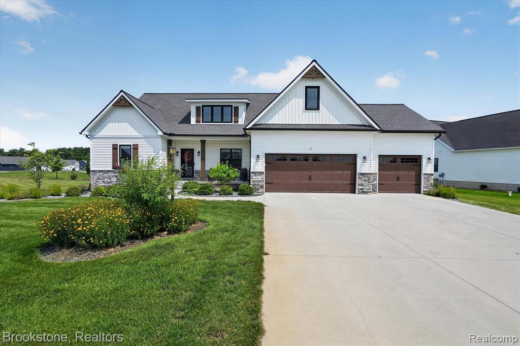 9830 Loretta Lane, South Lyon, MI 48178 — front exterior
