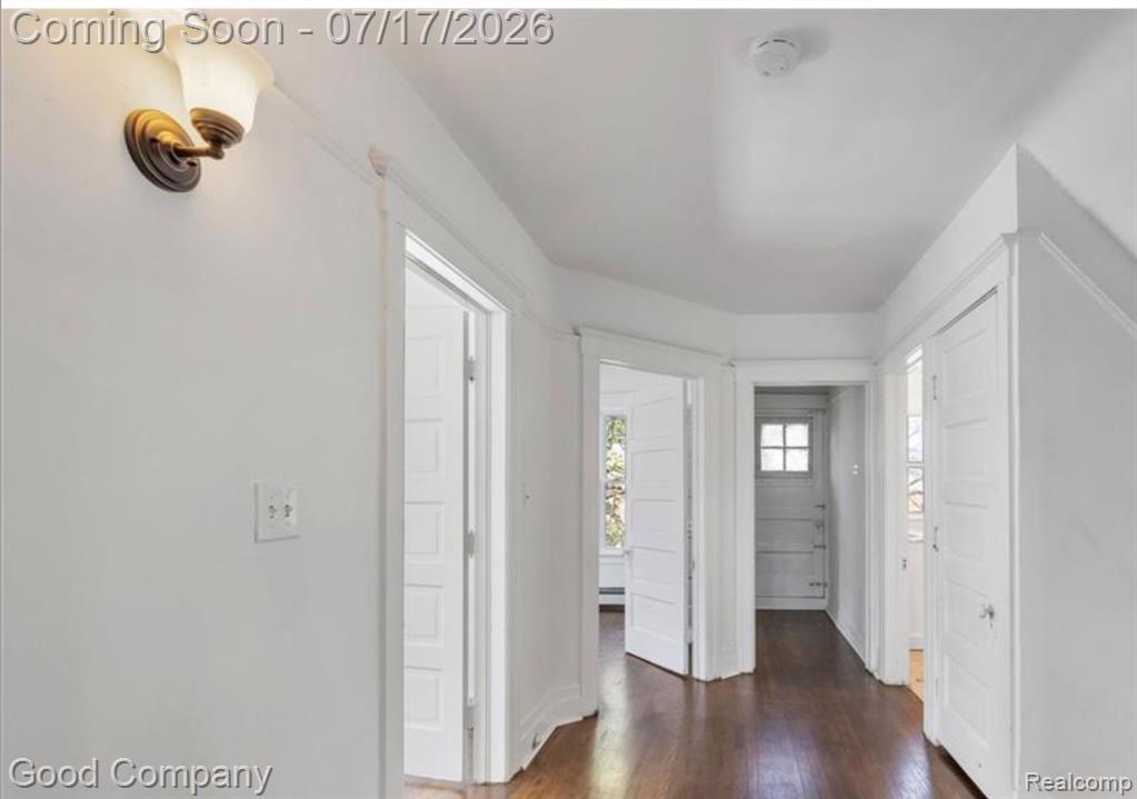 1031 Hubbard Street, Detroit, MI 48209 — Photo 16