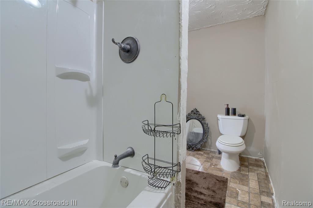 43216 N Bemis Road E, Belleville, MI 48111 — Photo 38