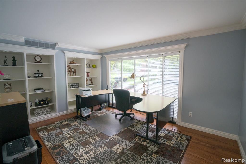 45778 FERMANAGH Drive, Northville, MI 48168 — Photo 19
