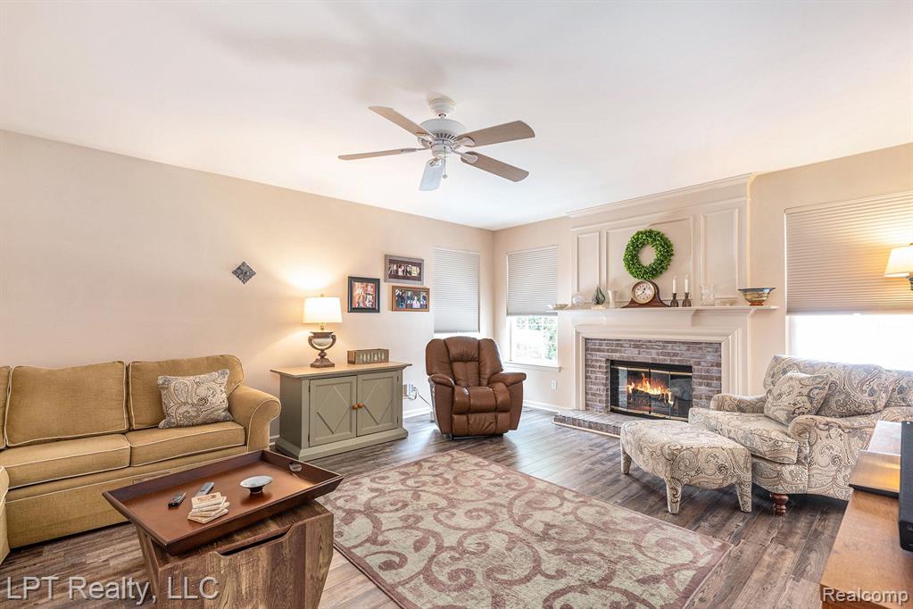 54472 ISLE ROYALE Avenue, Macomb, MI 48042 — Photo 13