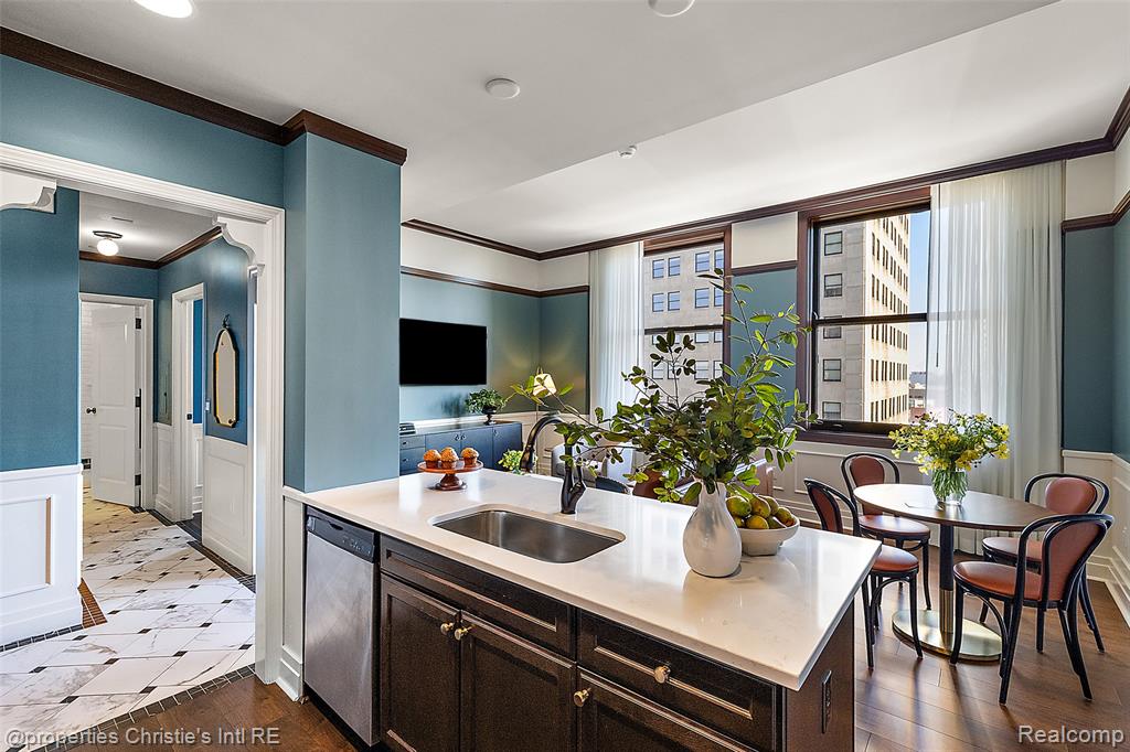 1 Park Avenue - Photo 4