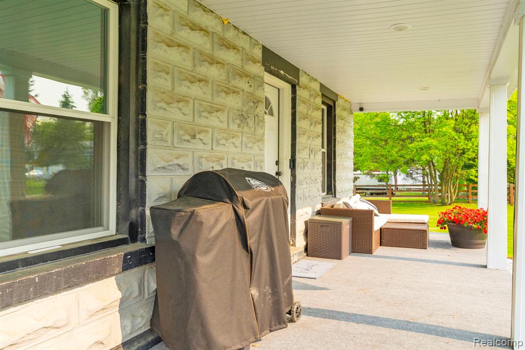 5668 Mill Street, Peck, MI 48466 — Photo 5