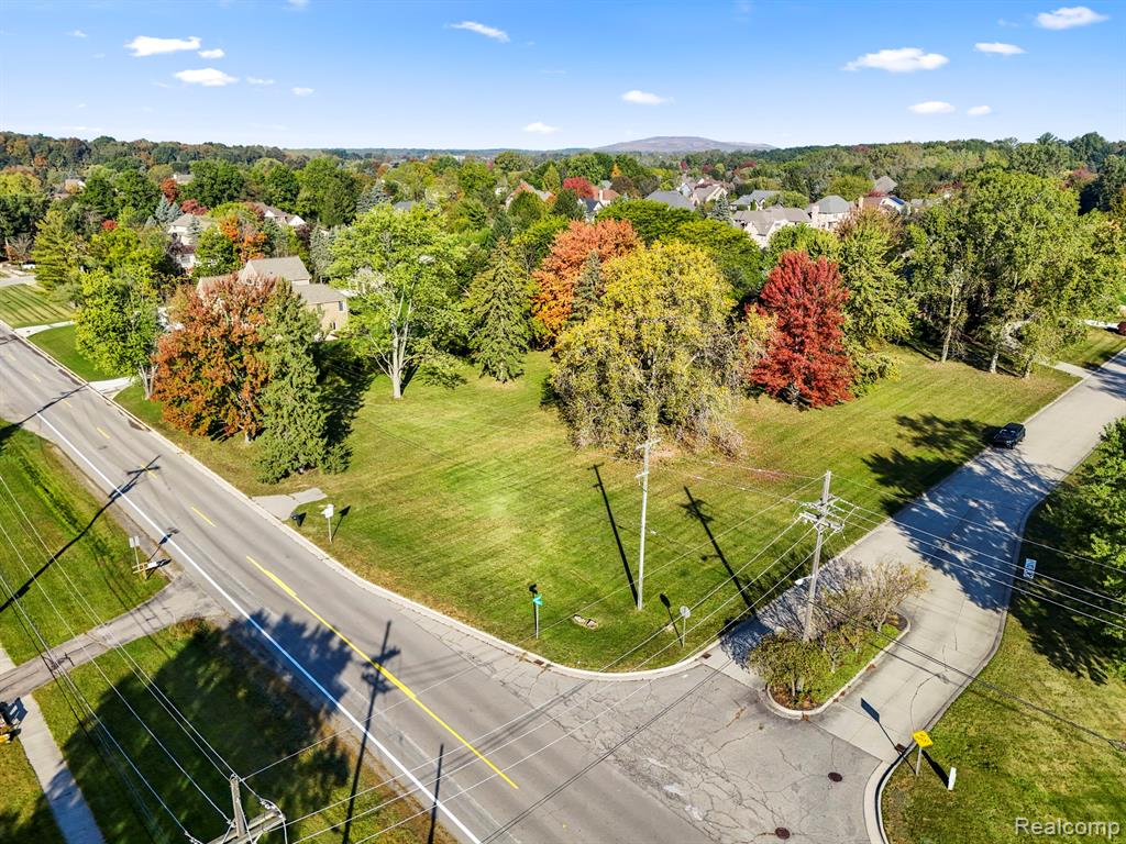 48100 Powell Road, Plymouth, MI 48170 — front exterior