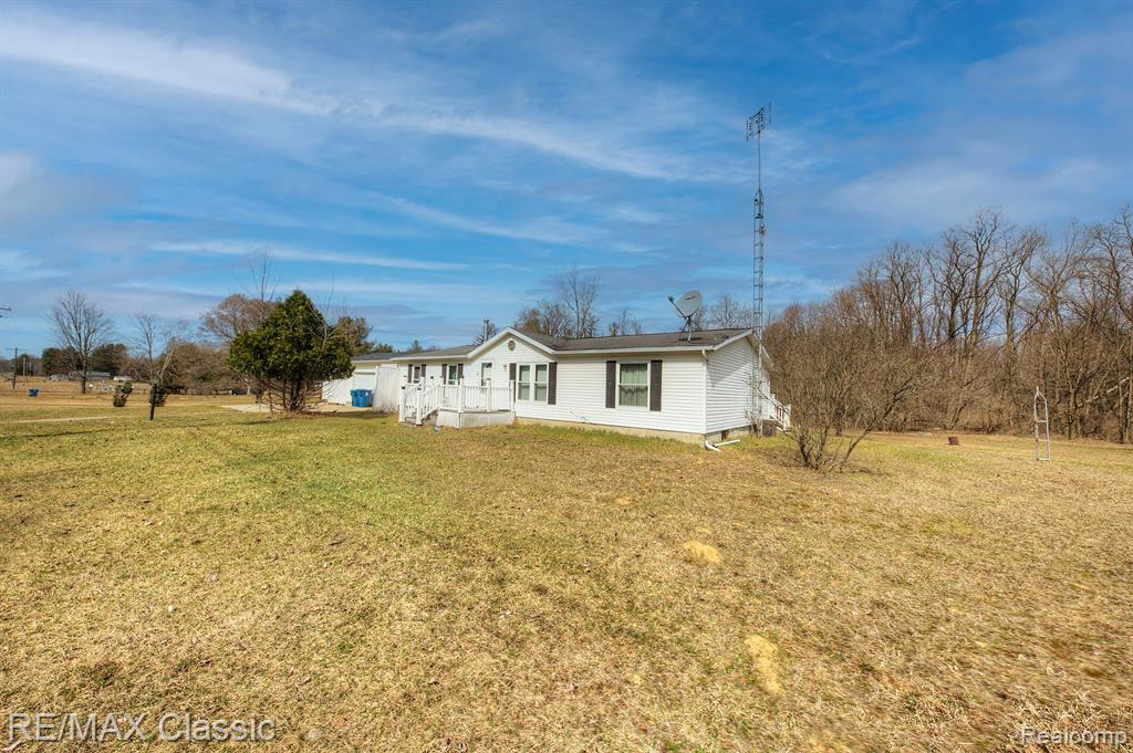 4626 WALTAN Road, Vassar, MI 48768 — Photo 11