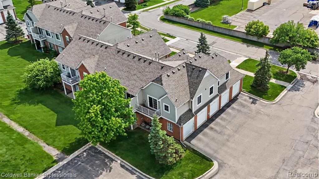 54762 Monarch Drive, Utica, MI 48316 — Photo 32