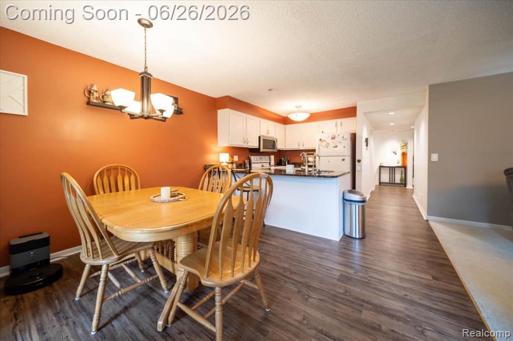5060 Harbor Oak Drive, 49, Waterford, MI 48329 — Photo 3