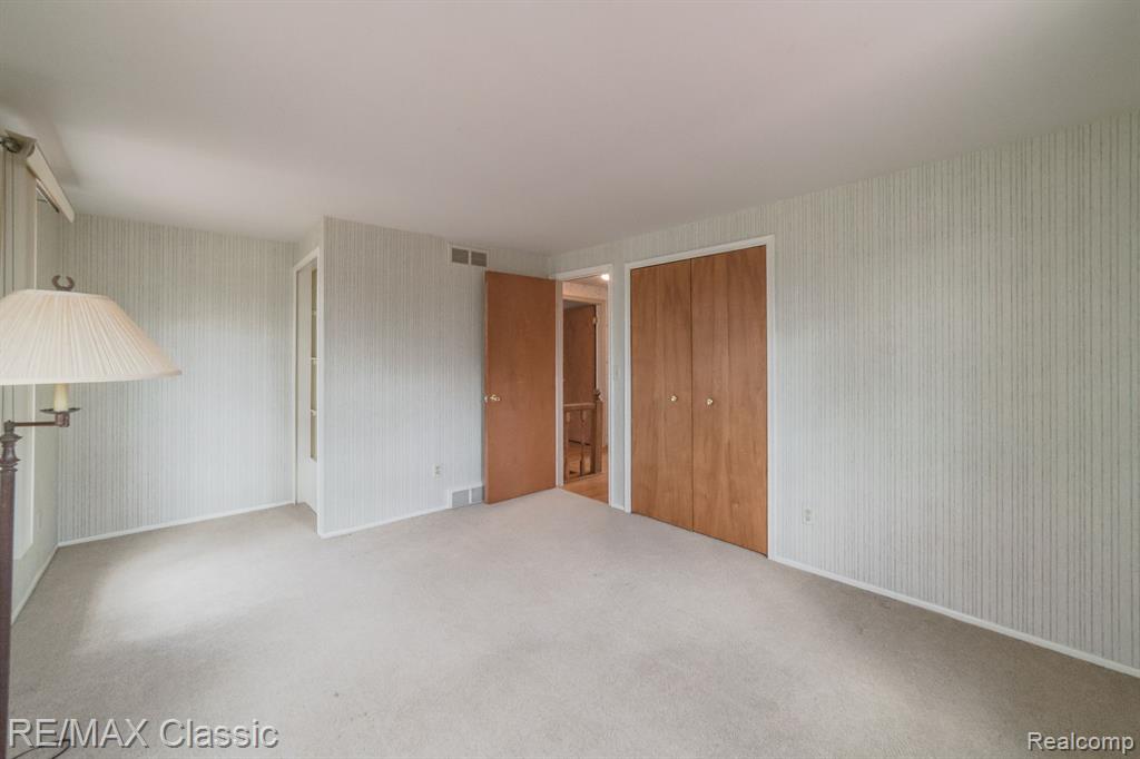 1587 Three Lakes Drive, Troy, MI 48085 — Photo 42