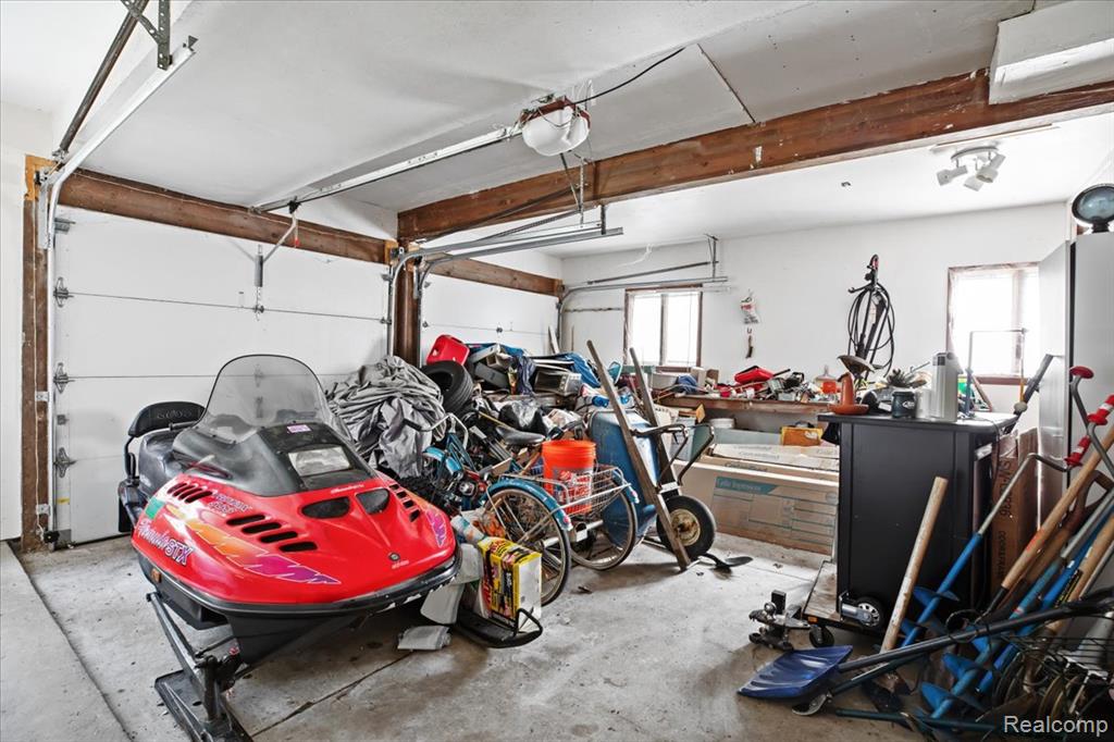 60023 Trailwood Street, Washington, MI — Photo 29