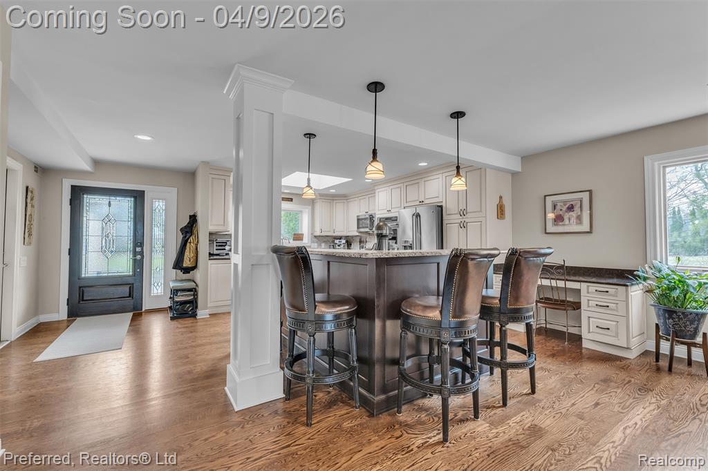 4869 Motorway Drive, Waterford, MI 48328 — Photo 7