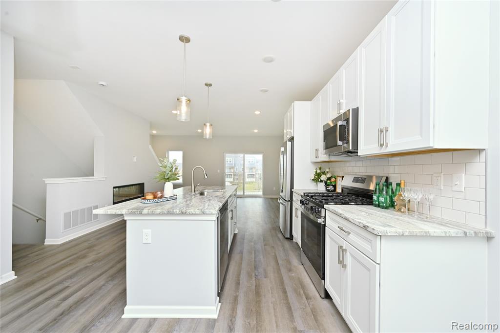 764 Huntley Lane, Troy, MI 48085 — Photo 11