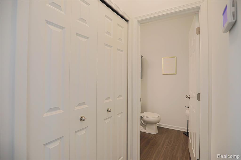 20776 Wexford Drive, Macomb, MI 48044 — Photo 23
