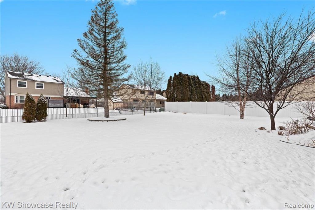 52903 D W SEATON Drive, Chesterfield, MI 48047 — Photo 36