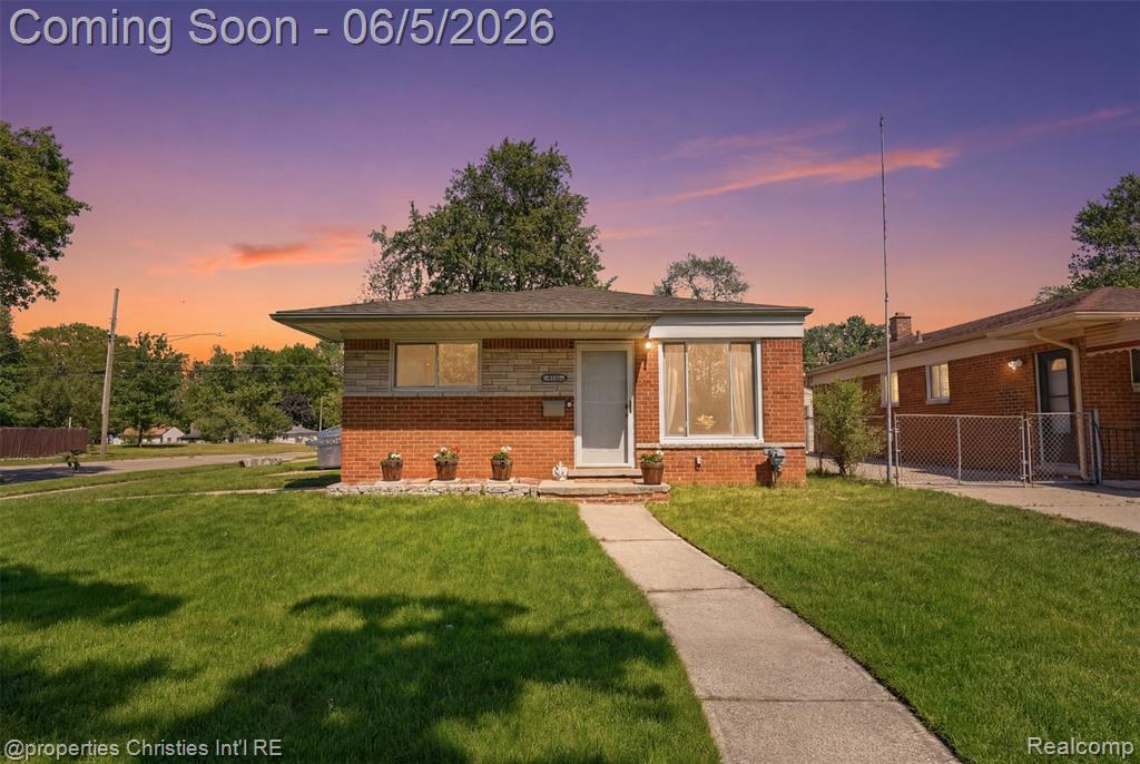 8982 Beatrice Street, Livonia, MI 48150 — Photo 40