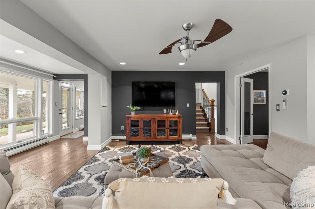 45401 W 9 Mile Road, Novi, MI — Photo 5