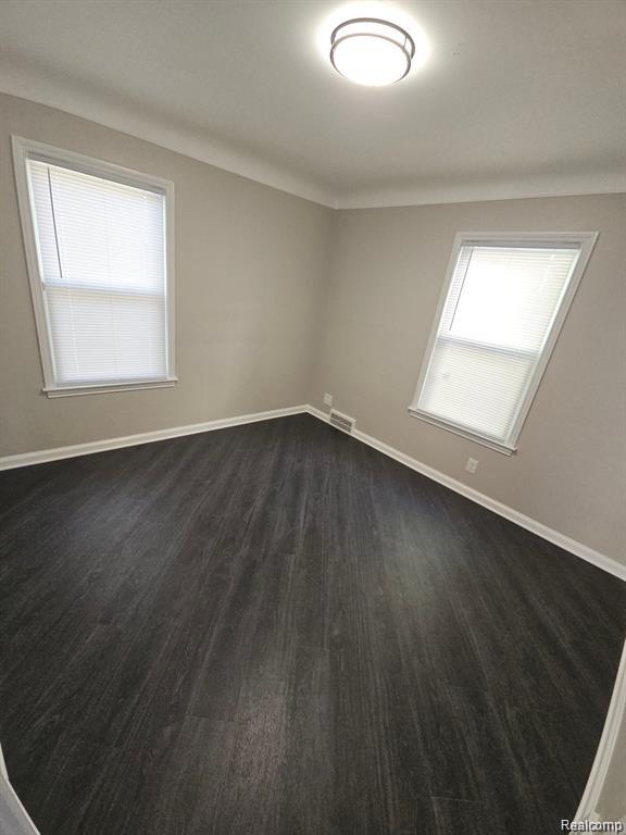20300 ELKHART Street, Harper Woods, MI 48225 — Photo 12