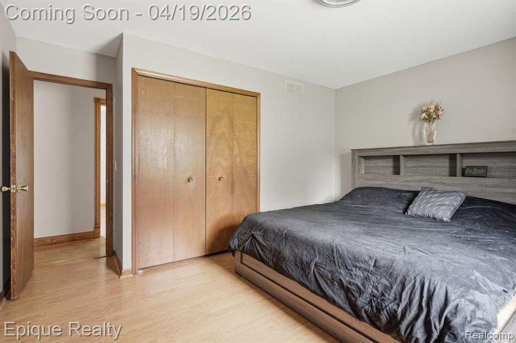 8269 Morrish Road, Flushing, MI 48433 — Photo 15