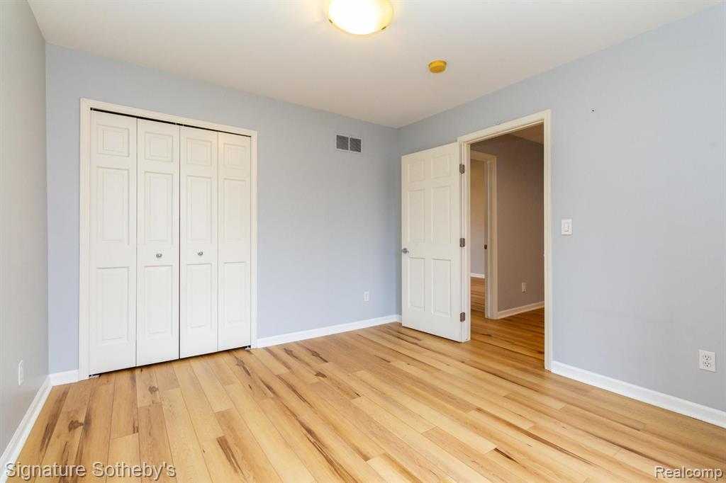 521 James Circle, Royal Oak, MI 48067 — Photo 23