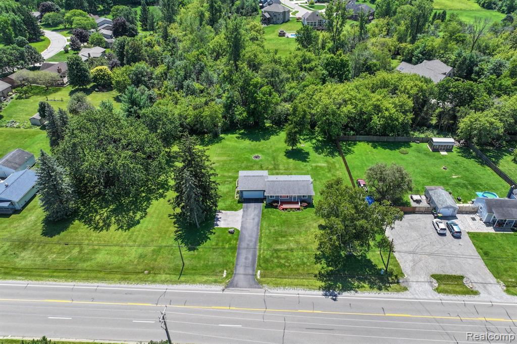 8406 E LIPPINCOTT Boulevard, Davison, MI 48423 — Photo 7