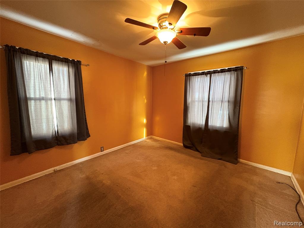 4216 Syracuse Street, Dearborn Heights, MI 48125 — Photo 15