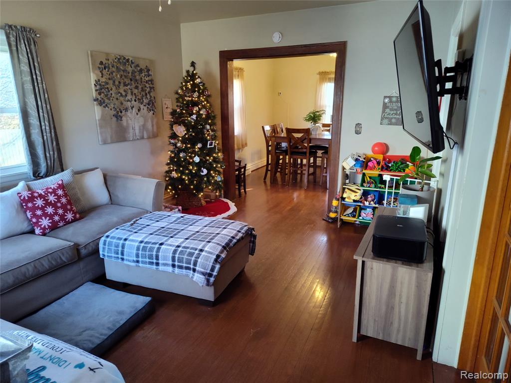 635 Laplaisance Road, Monroe, MI 48161 — Photo 3