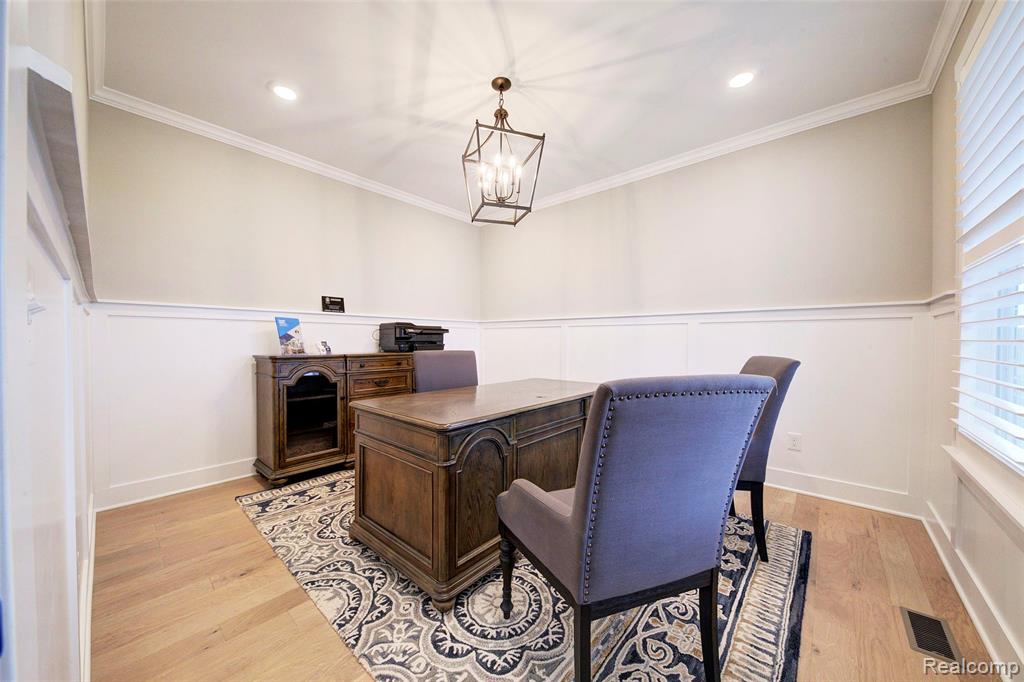 455 TRESTLE DR, Howell, MI 48843 — Photo 6