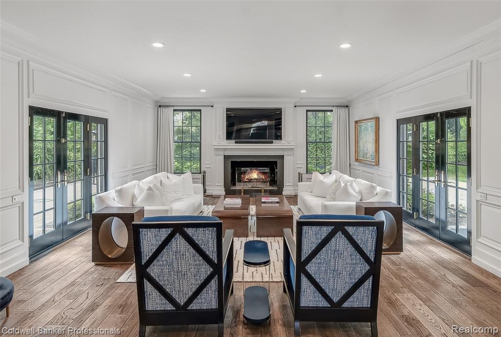 477 Dunston Road, Bloomfield Hills, MI 48304 — Photo 20