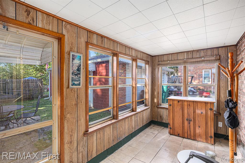 703 Trumbull Street, St. Clair, MI 48079 — Photo 14