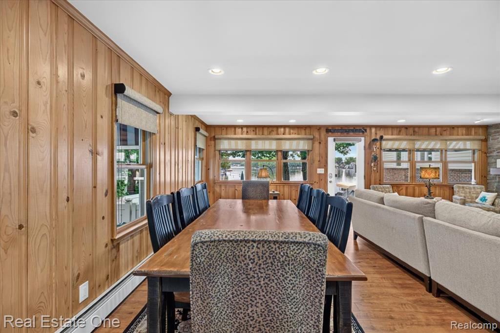 836 Pine Tree Road W, Lake Orion, MI 48362 — Photo 14